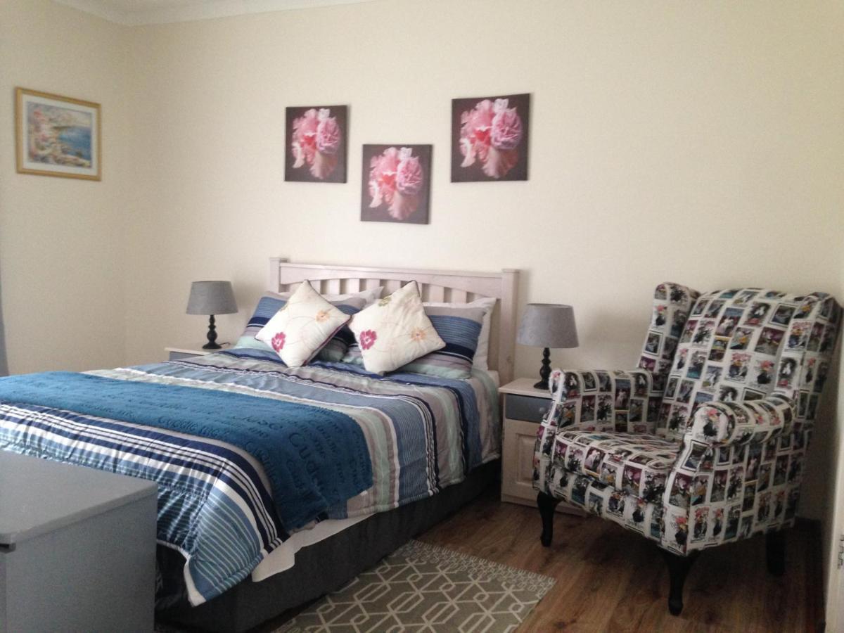 Blue Fern Of Knysna Bed and Breakfast Exteriör bild
