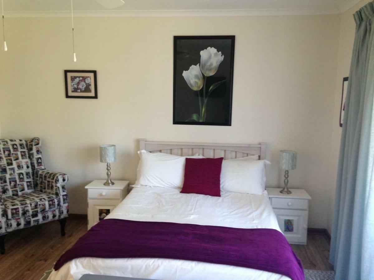 Blue Fern Of Knysna Bed and Breakfast Exteriör bild